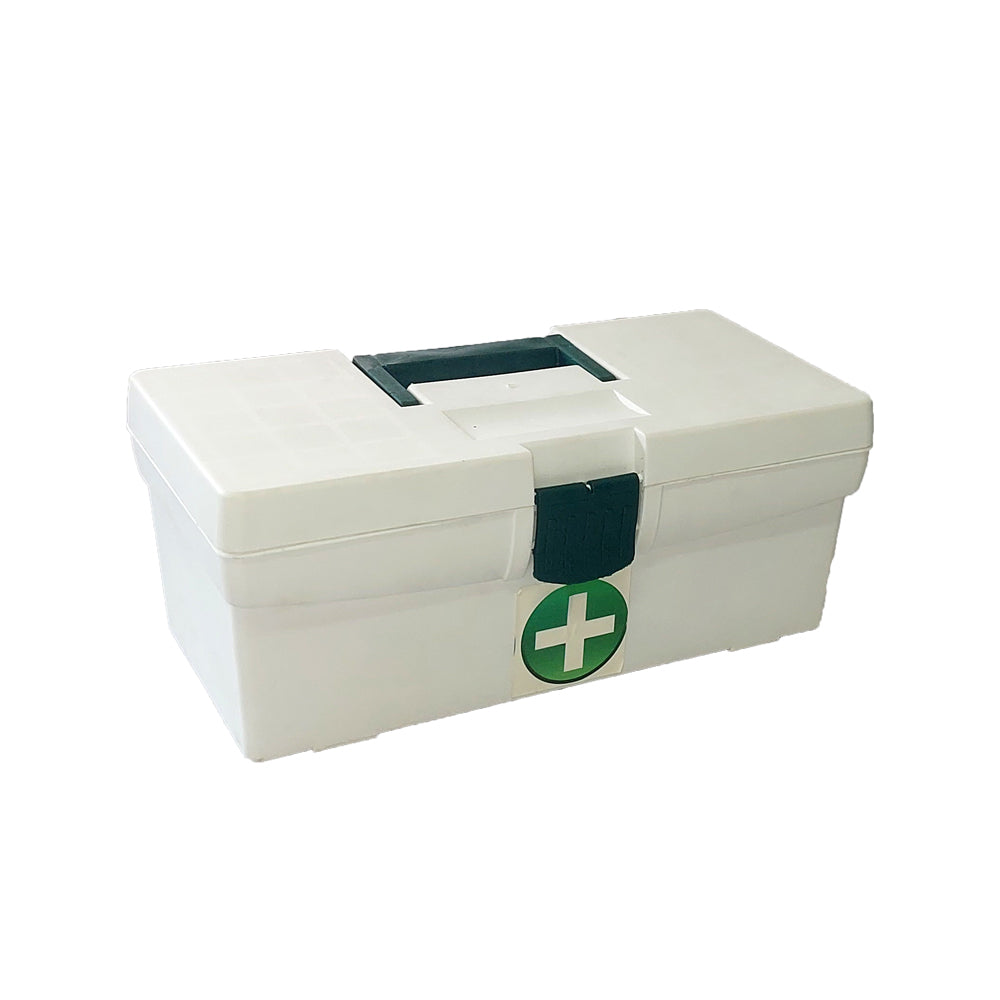 Regulation 3 first aid kit (5-50 persons) inside plastic box